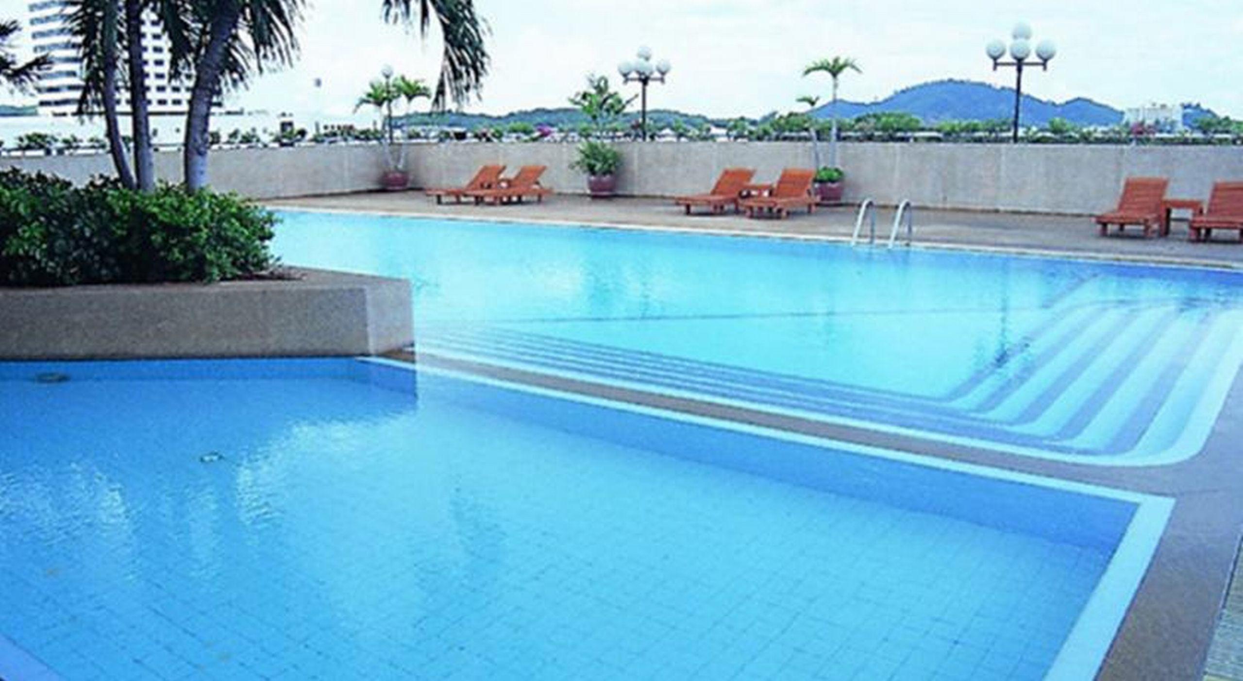 Courtyard By Marriott Phuket Town 호텔 외부 사진