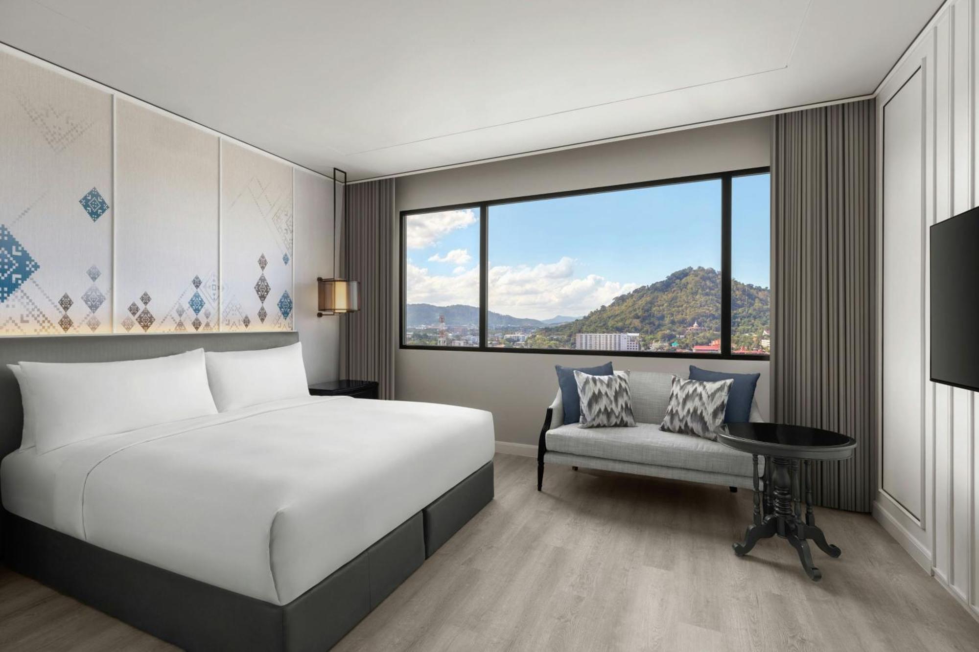 Courtyard By Marriott Phuket Town 호텔 외부 사진