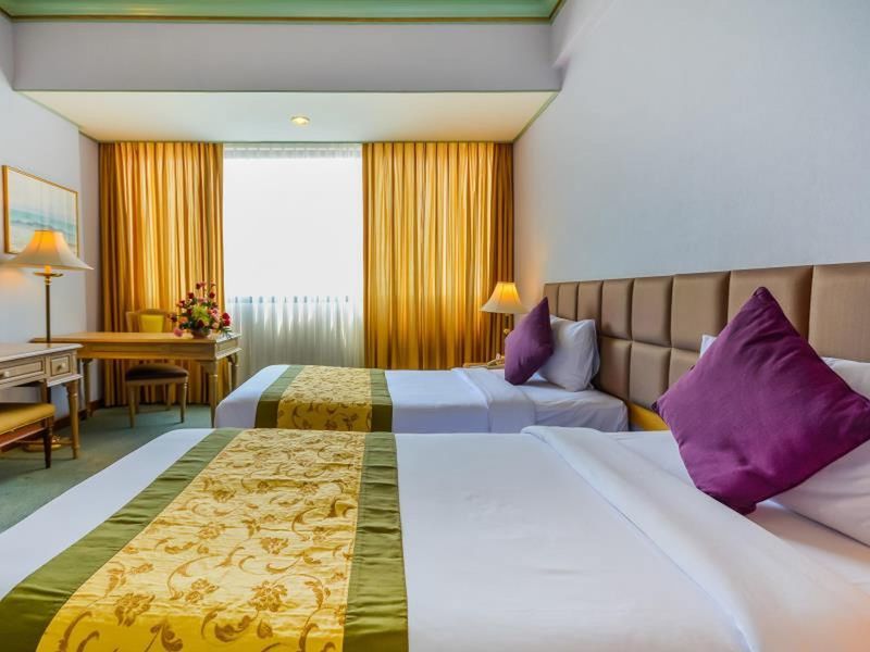 Courtyard By Marriott Phuket Town 호텔 외부 사진
